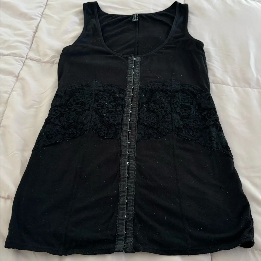 Free People Black lace mixed media hook and eye front Tank Top, size S Petite